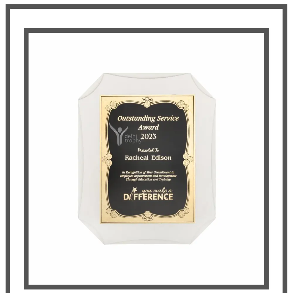 Celebrate every achievement with our elegant trophies, the best customised trophies in Palakkad, made just for you.